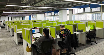 北京某企業培訓公司選擇憨熊大辦公家具