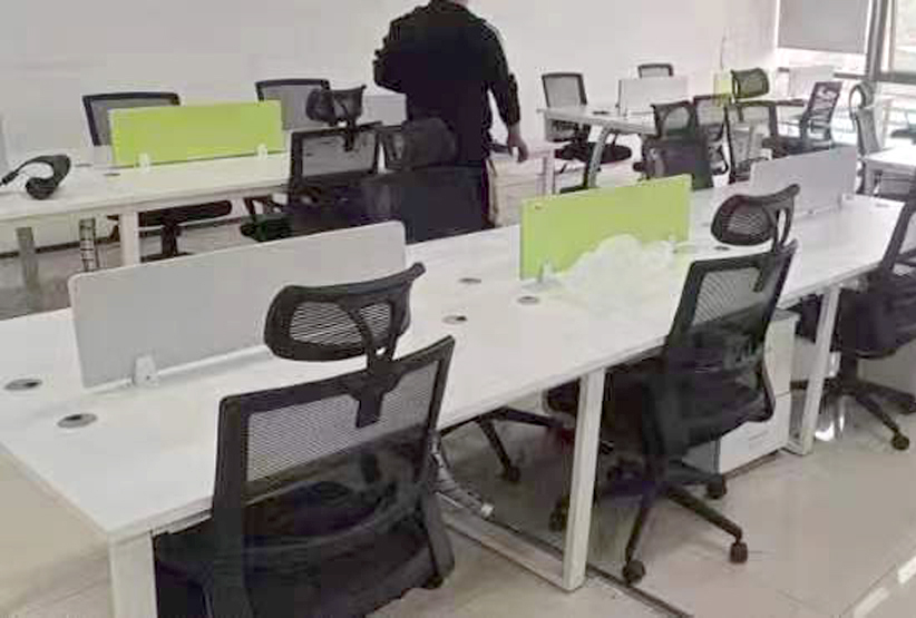 二手六人位開放式員工辦公工位